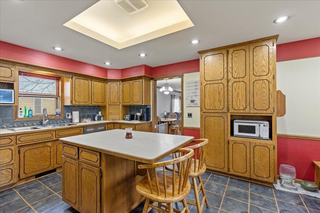 Spacious Kitchen