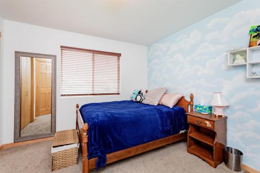 4290 Estate Drive S, Fargo, ND 58104