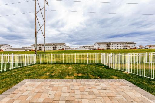 4290 Estate Drive S, Fargo, ND 58104