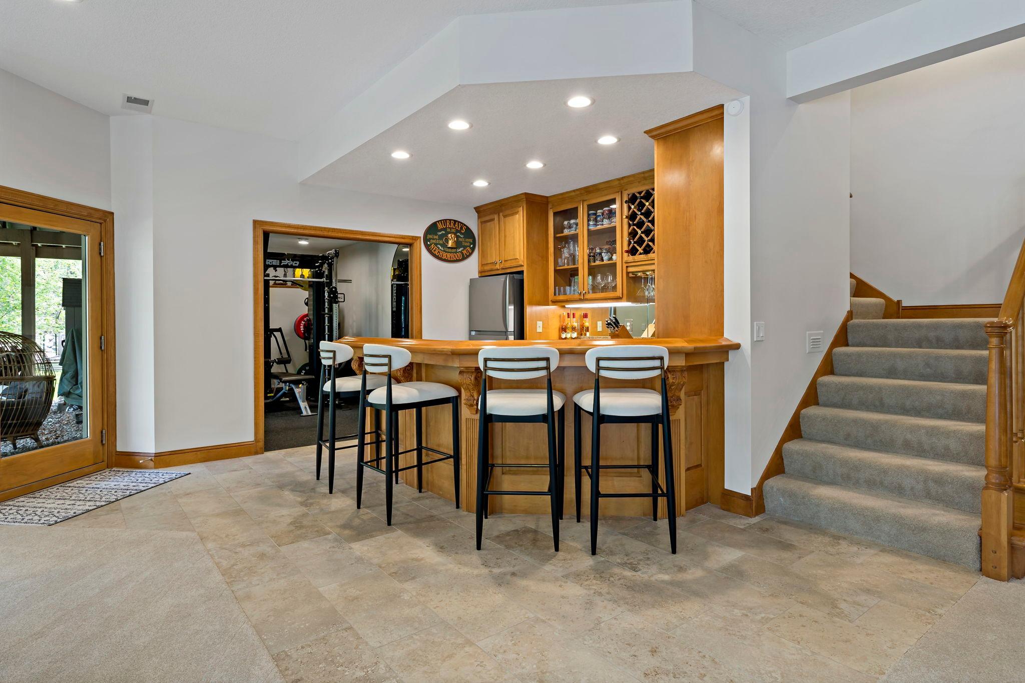 Very large bar area - great for entertaining!