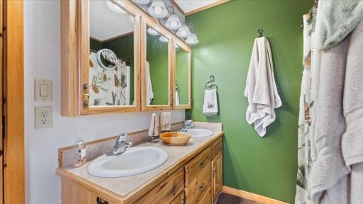18100 Stockhousen Road NW, Evansville, MN 56326