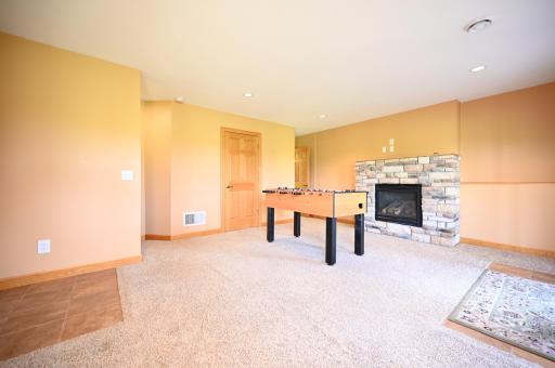 20247 Lake Ridge Drive, Prior Lake, MN 55372