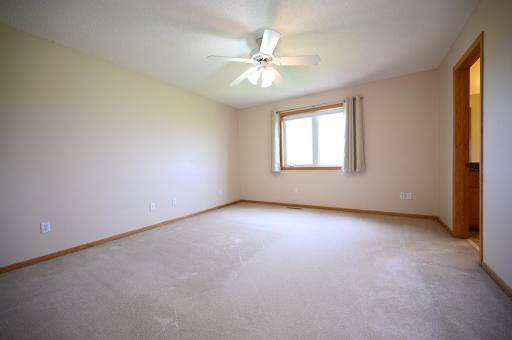 20247 Lake Ridge Drive, Prior Lake, MN 55372