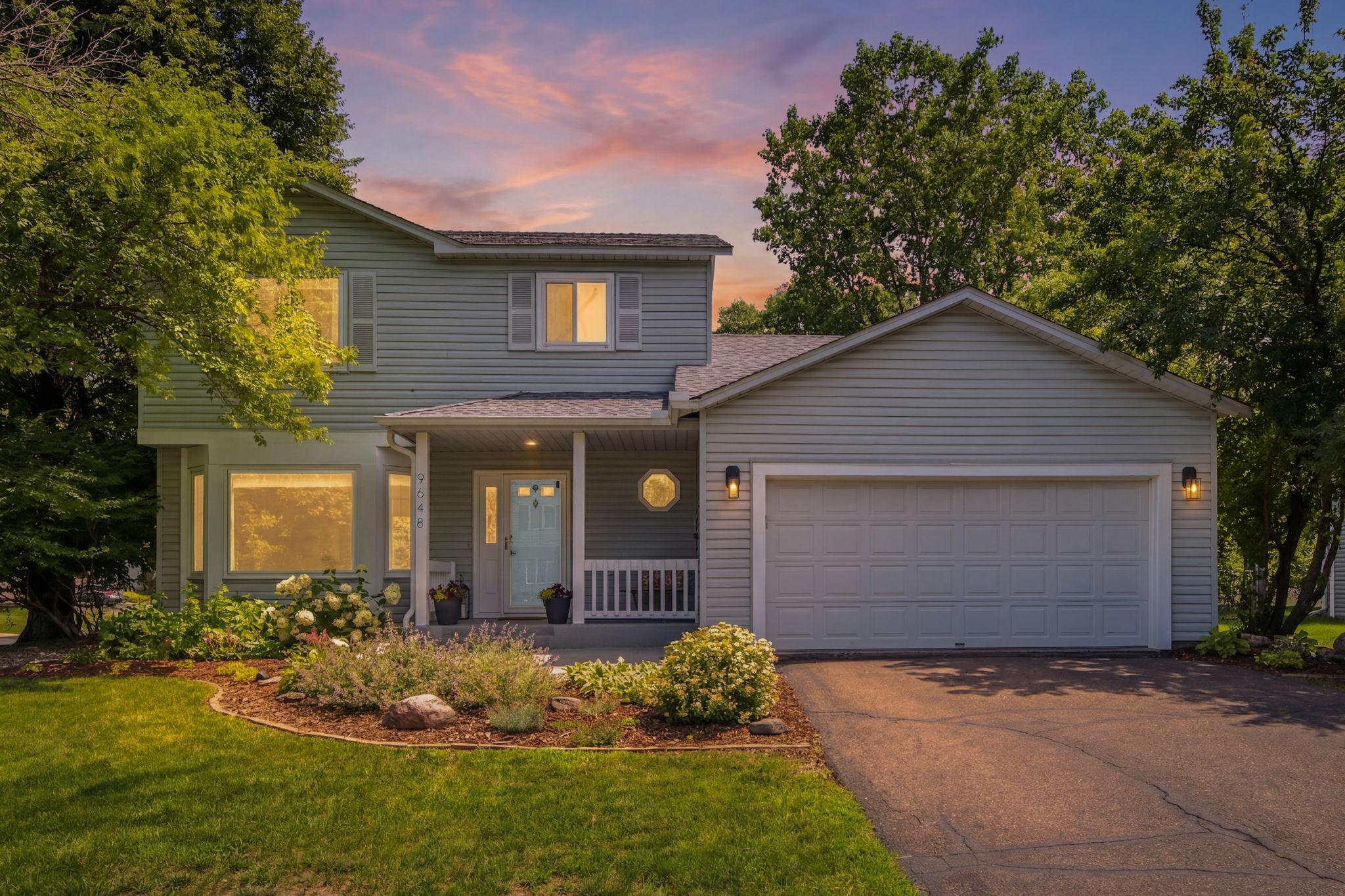 23-web-or-mls-Virtual Twilight-1.jpg