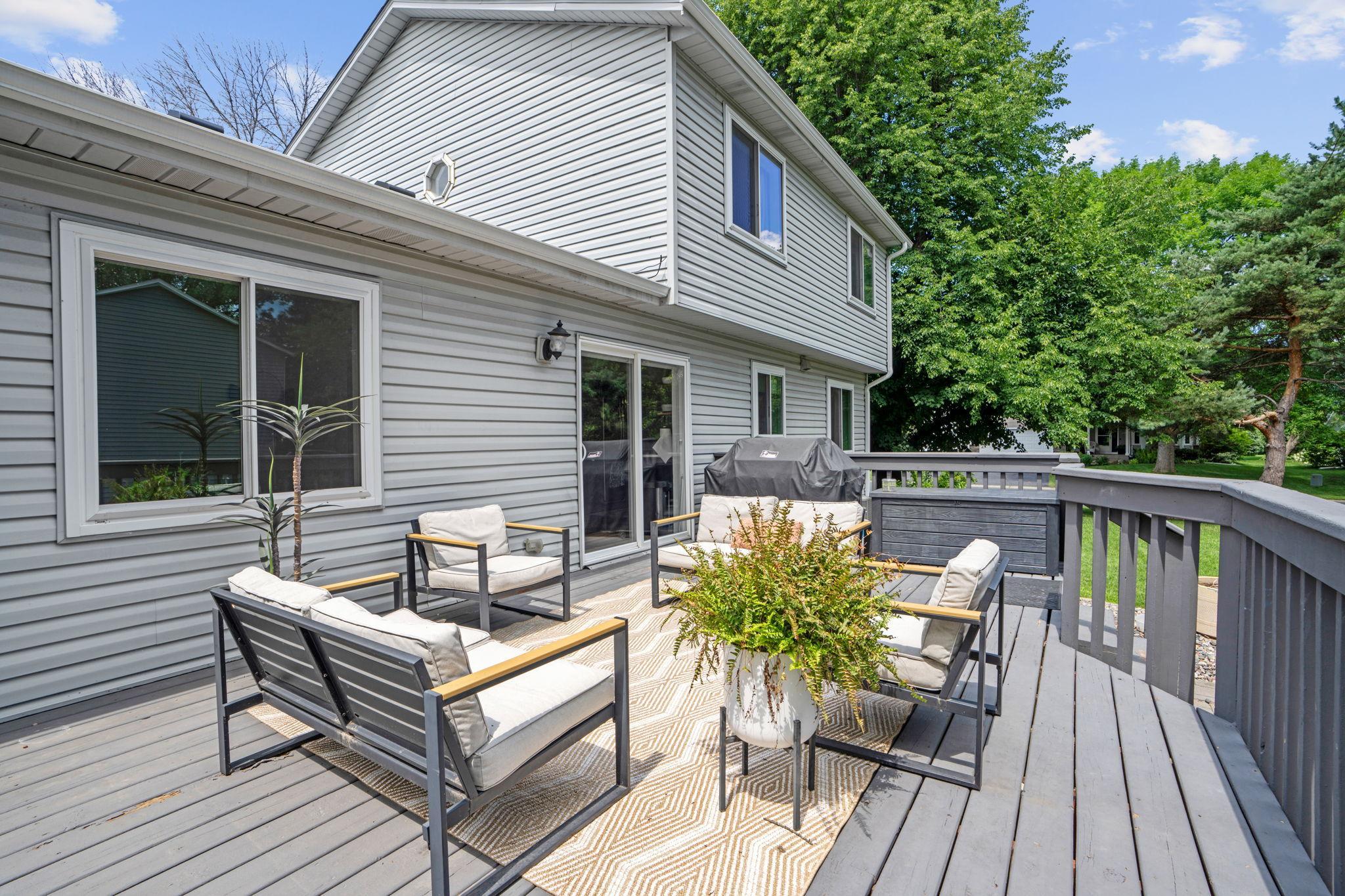 13-web-or-mls-9648 Quanitco Ln N-13.jpg