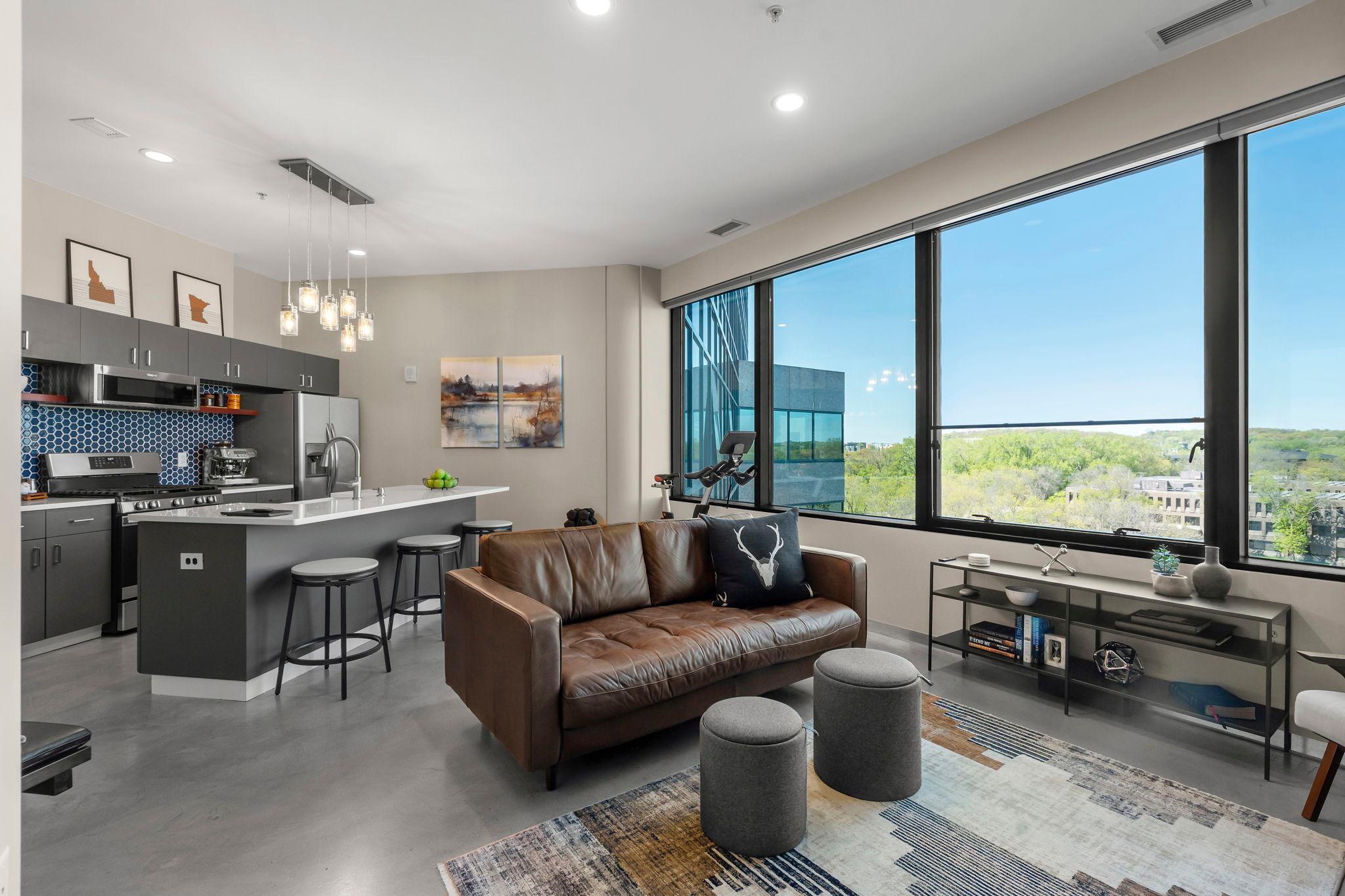 Enjoy this beautifully updated and modern unit with gorgeous west-facing panoramic views