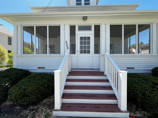 408 5th Street E, Northfield, MN 55057