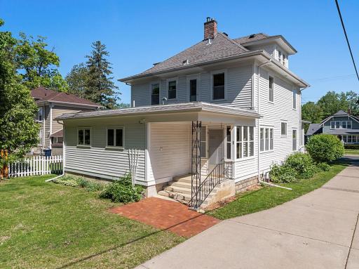 408 5th Street E, Northfield, MN 55057