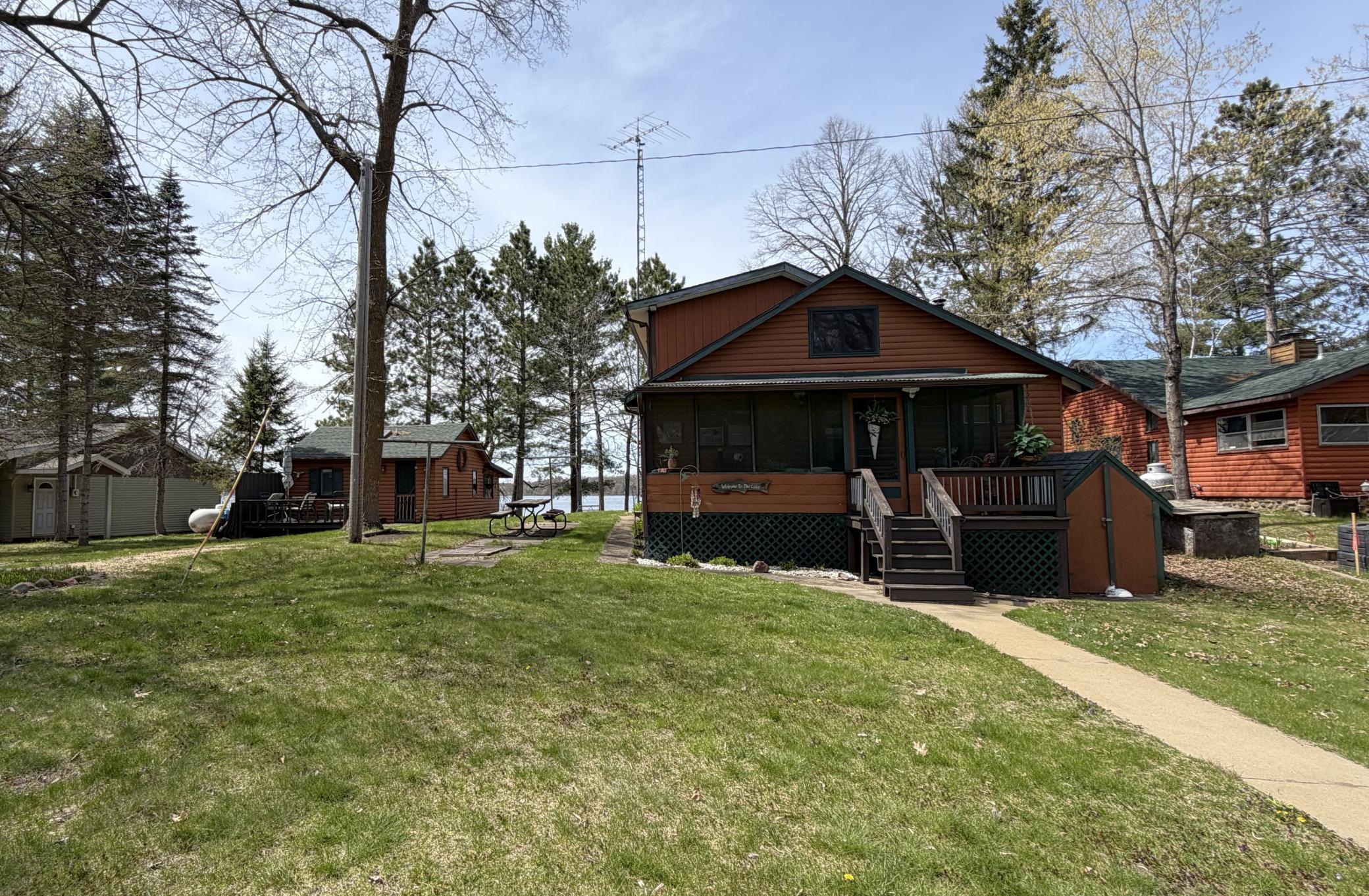 7069992