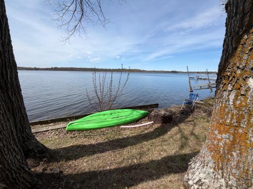 8883 Paradise Beach Road, Brainerd, MN 56401