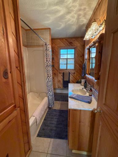 8883 Paradise Beach Road, Brainerd, MN 56401