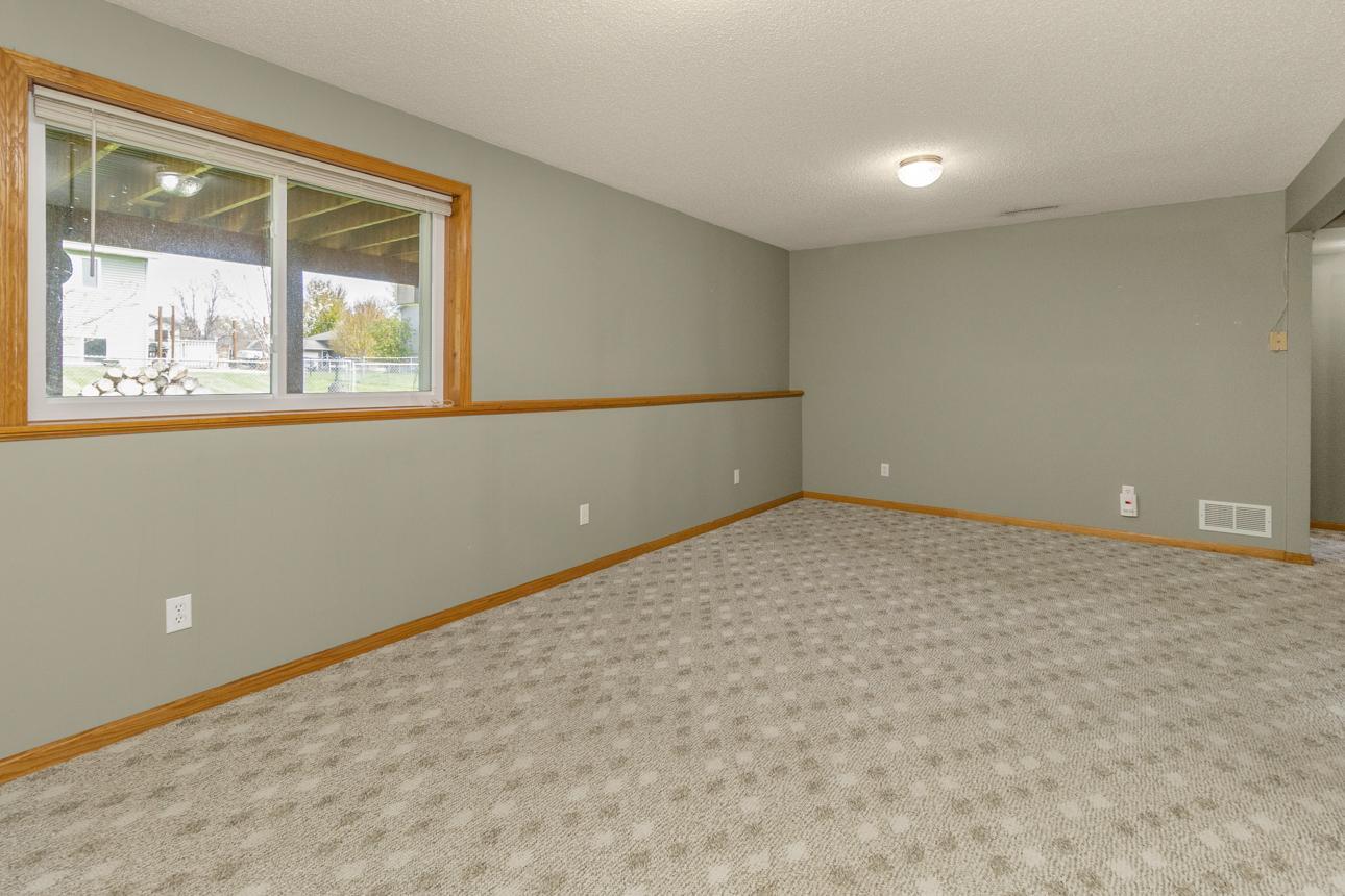 6078 144th Street N, Hugo, MN 55038