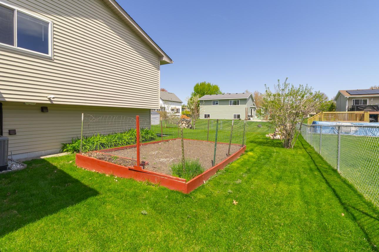Garden Space!