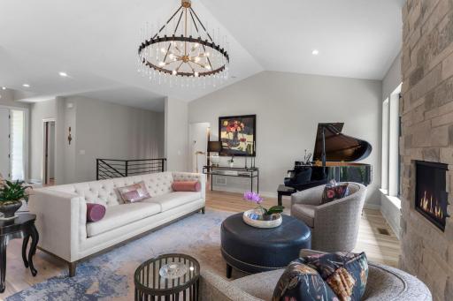 10821 Blossom Road, Eden Prairie, MN 55347