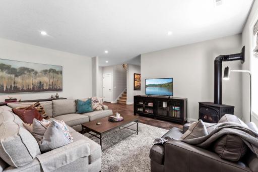 10821 Blossom Road, Eden Prairie, MN 55347