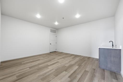 300 Main Avenue, 604, Fargo, ND 58103