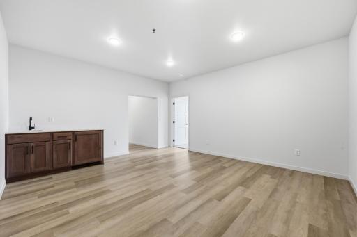 300 Main Avenue, 604, Fargo, ND 58103