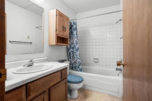3301 Cherry Lane N, A4, Fargo, ND 58102