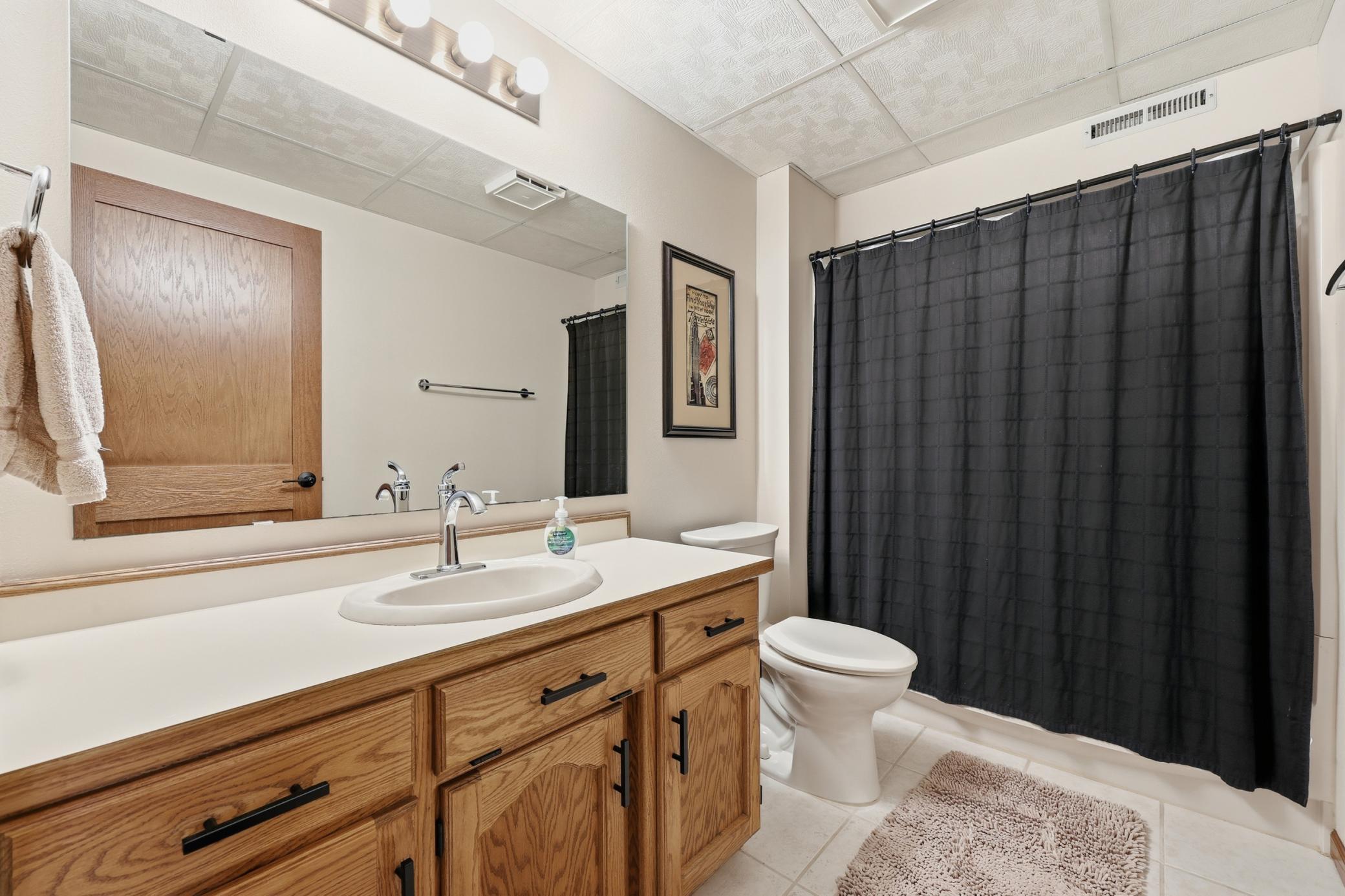 Lower Level Full Bath