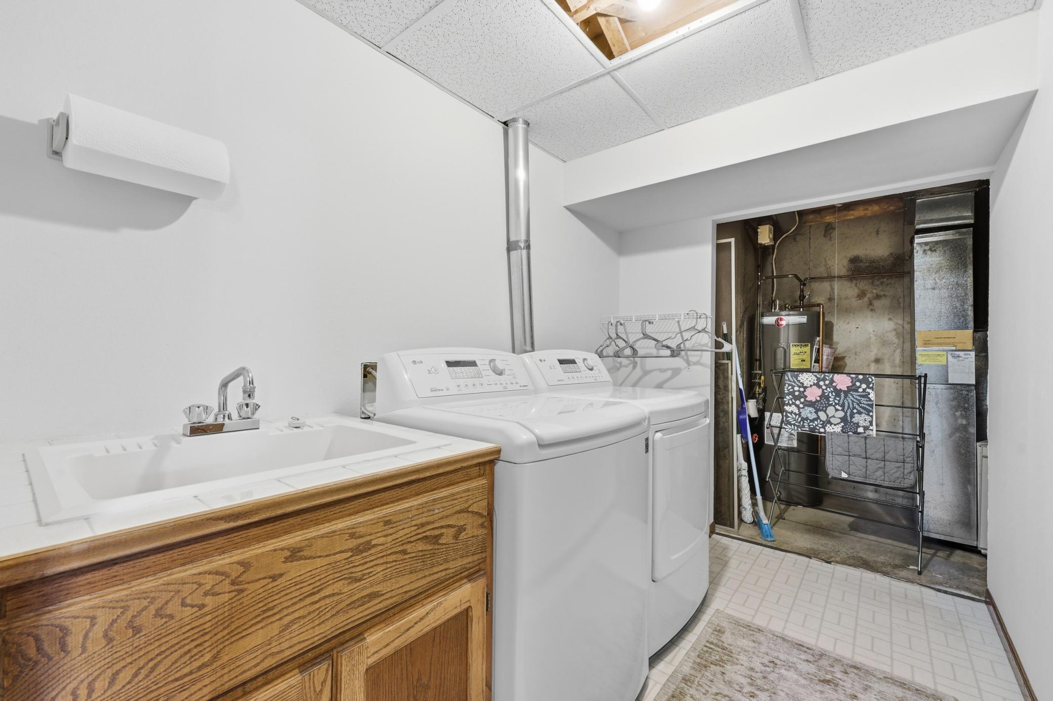 Lower Level Laundry w/ Sink to Utility