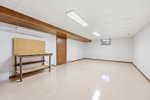 Opportunity for 5th bedroom in Huge Lower level Storage Room