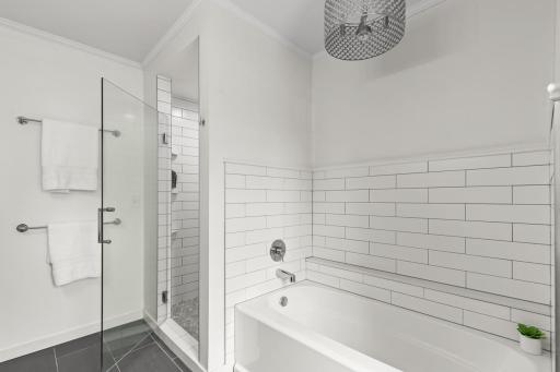 1633 Maryland Avenue S, Saint Louis Park, MN 55426