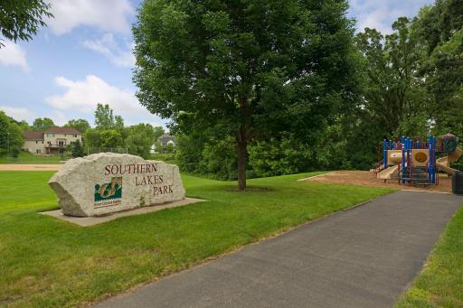 9408 Aladin Trail, Inver Grove Heights, MN 55077