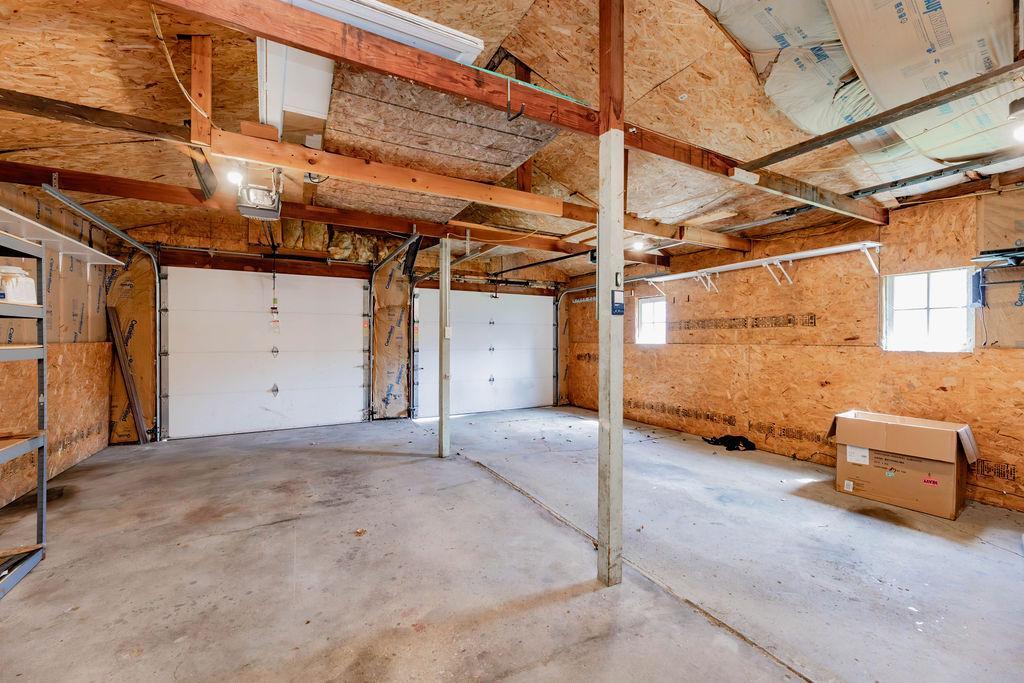 2-car Detached Garage