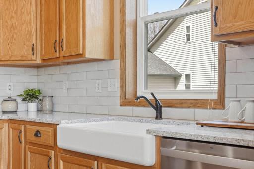 9936 Scott Avenue N, Minneapolis, MN 55443