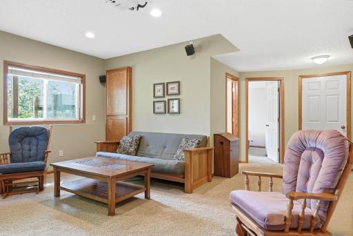 9936 Scott Avenue N, Minneapolis, MN 55443