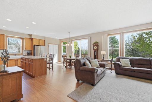 9936 Scott Avenue N, Minneapolis, MN 55443