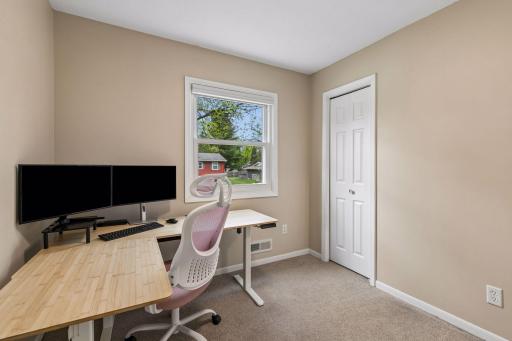 8700 Ironwood Avenue S, Cottage Grove, MN 55016