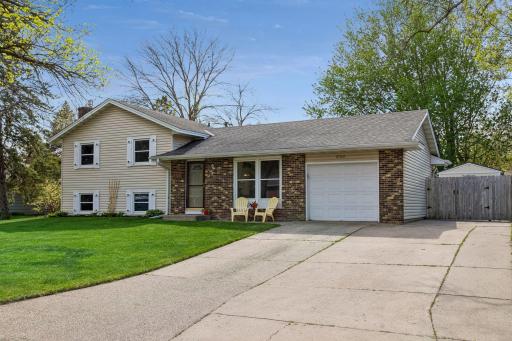8700 Ironwood Avenue S, Cottage Grove, MN 55016