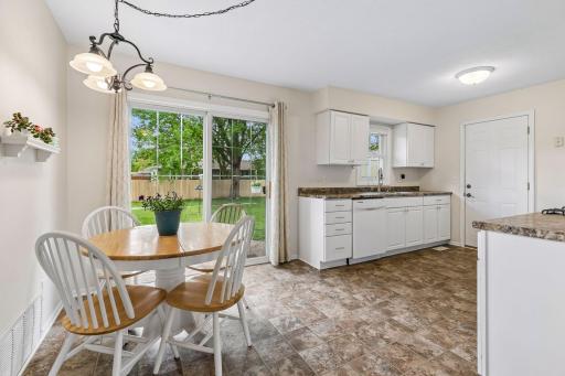 8700 Ironwood Avenue S, Cottage Grove, MN 55016