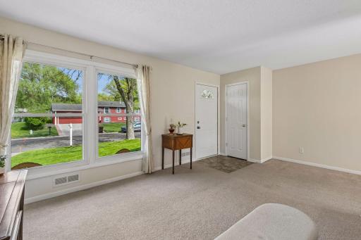 8700 Ironwood Avenue S, Cottage Grove, MN 55016