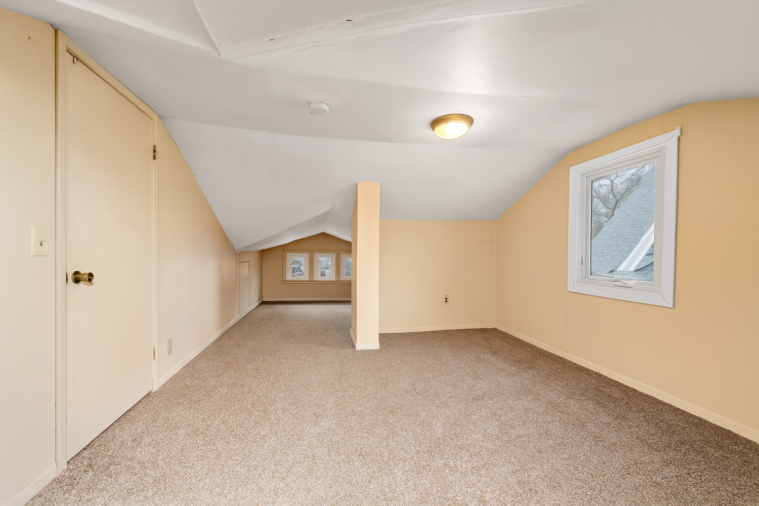 Upper level