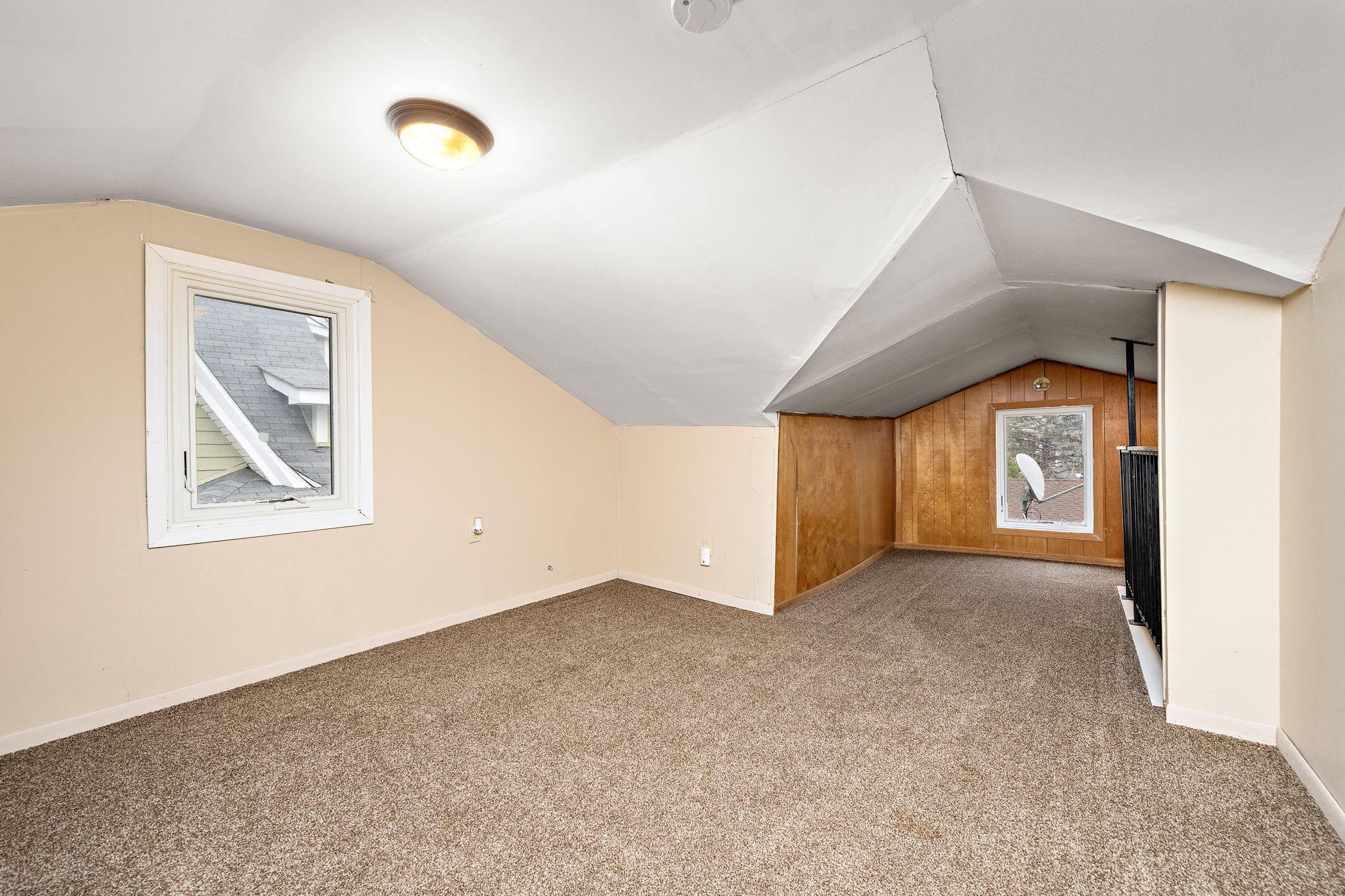Upper level