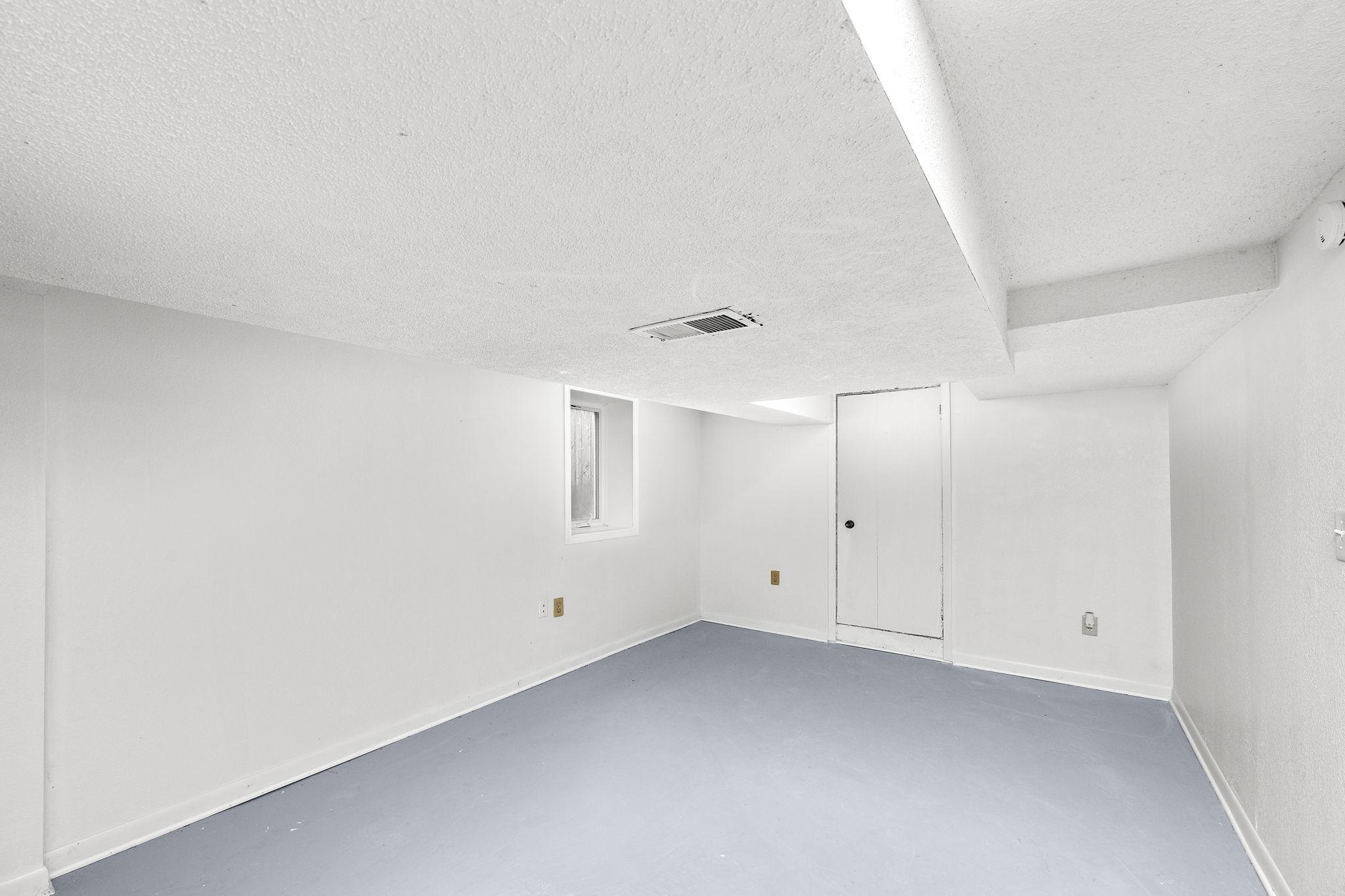 Possible 4th Bedroom (lower level)