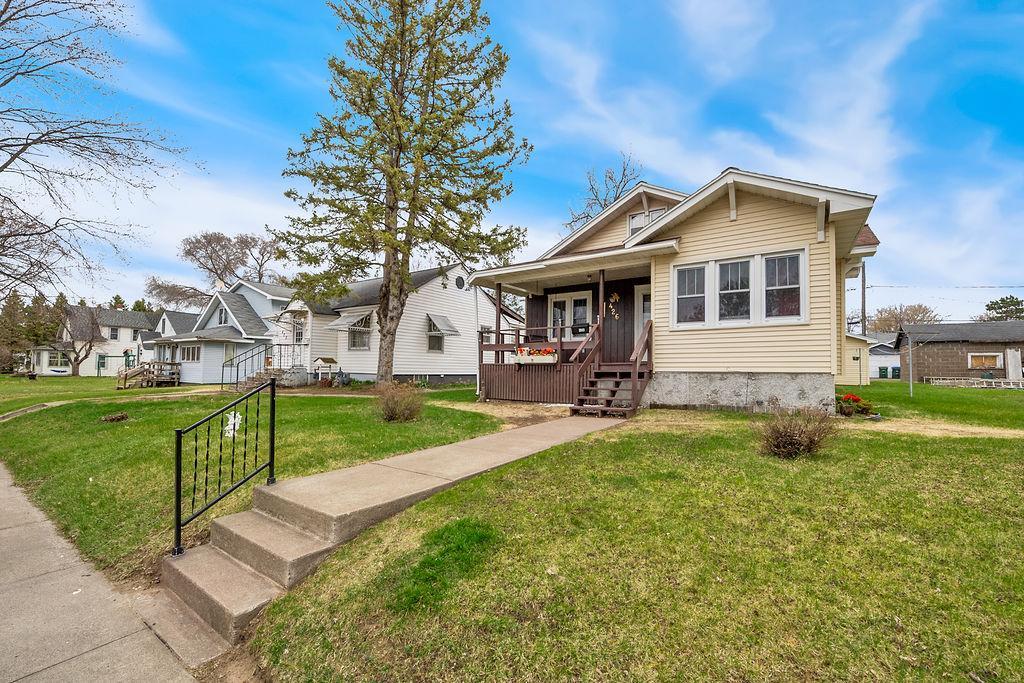 001.jpg