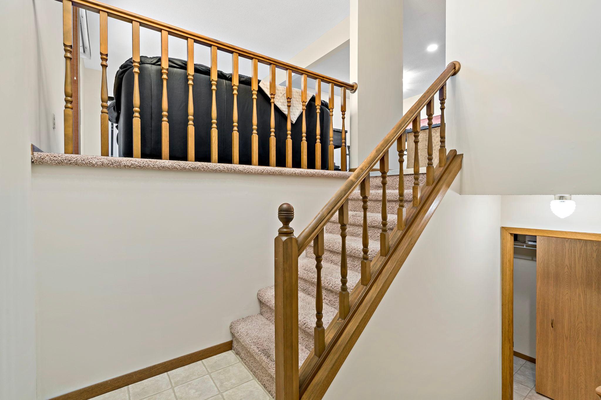 Bi-level twin home