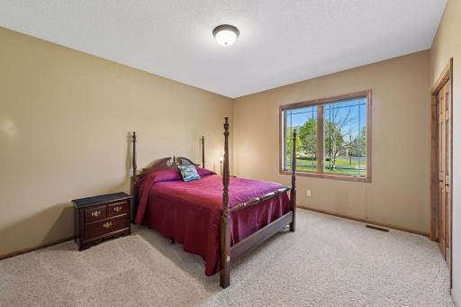 10627 Colorado Avenue N, Brooklyn Park, MN 55443