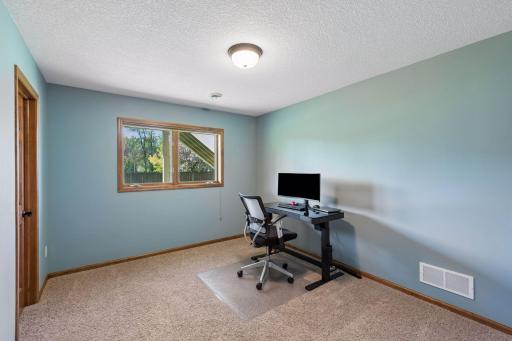 10627 Colorado Avenue N, Brooklyn Park, MN 55443