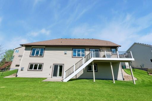 10627 Colorado Avenue N, Brooklyn Park, MN 55443