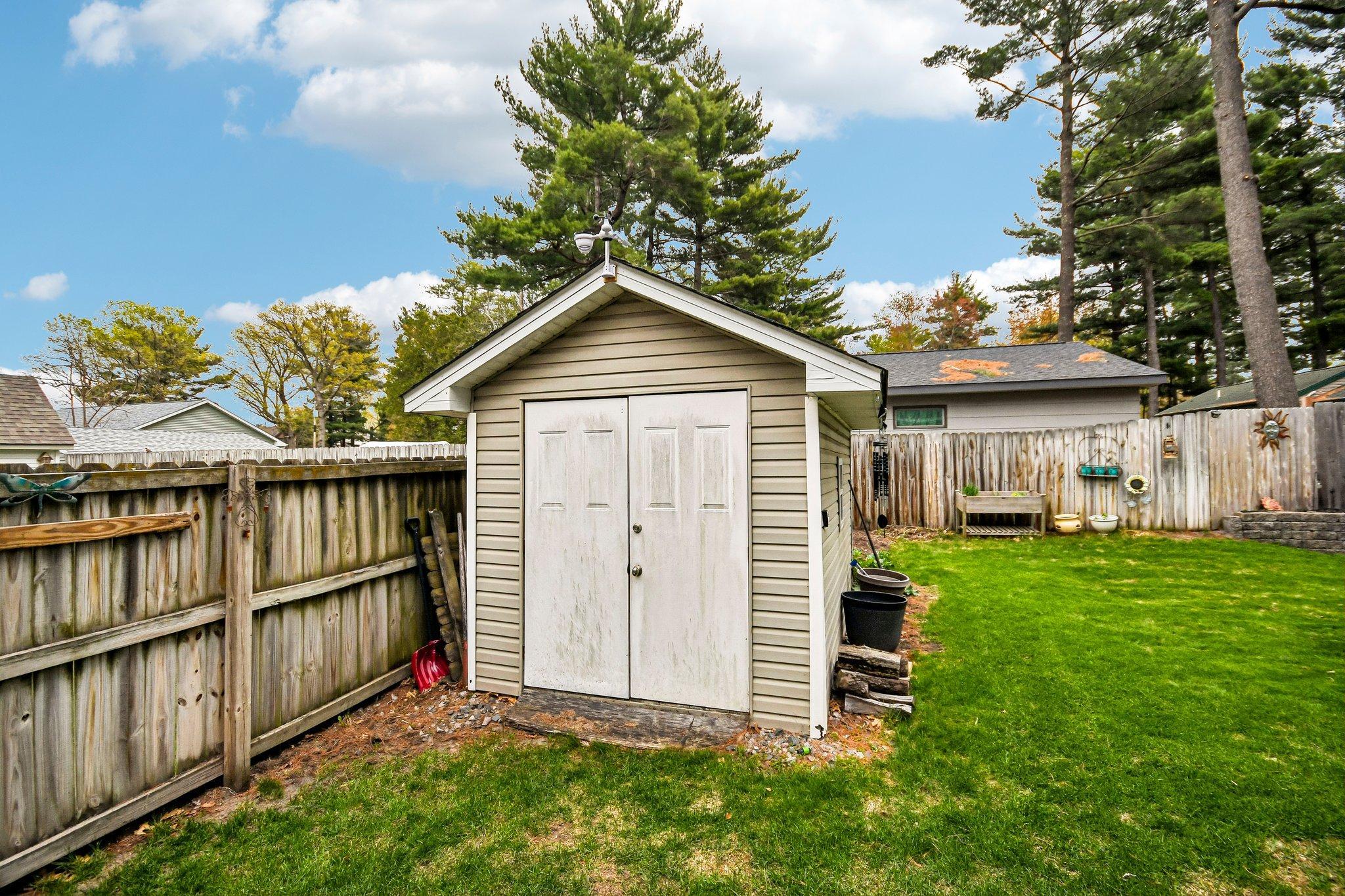 7-web-or-mls-Birch Rd-S0705-007.jpg