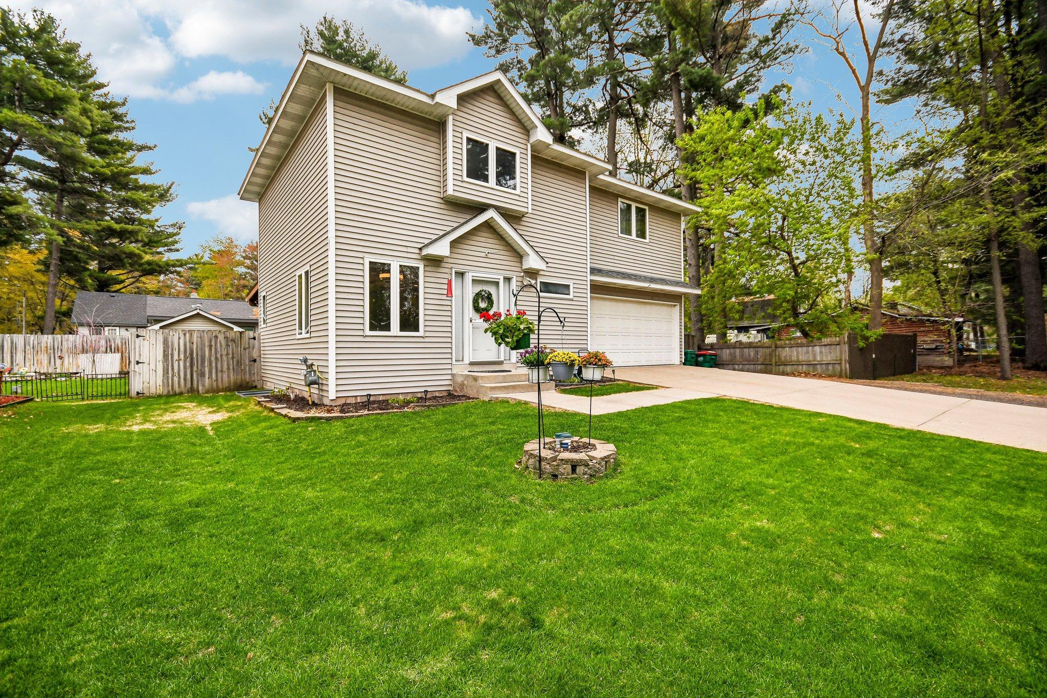 2-web-or-mls-Birch Rd-S0705-002.jpg