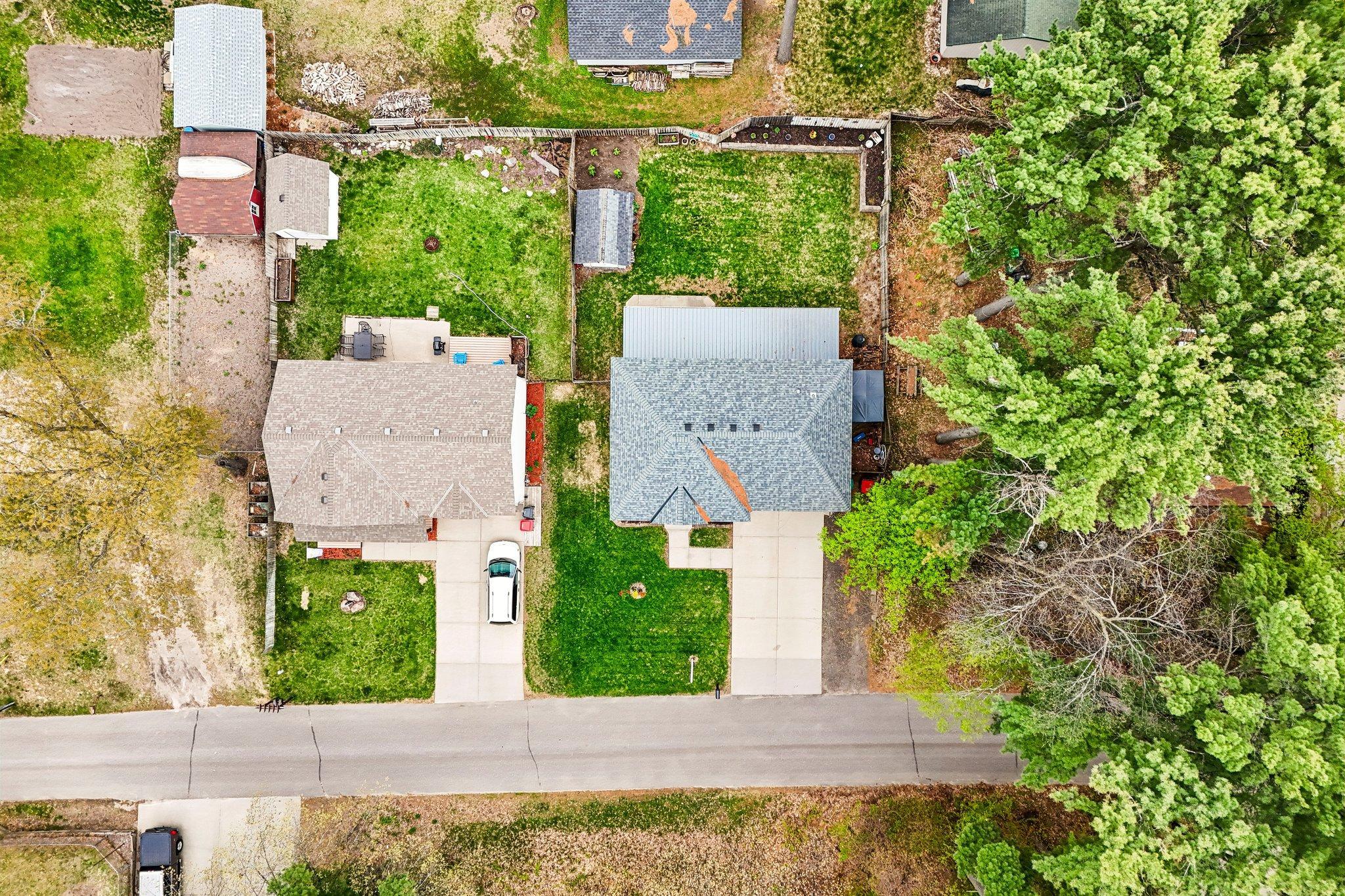 18-web-or-mls-Birch Rd-S0705-018.jpg
