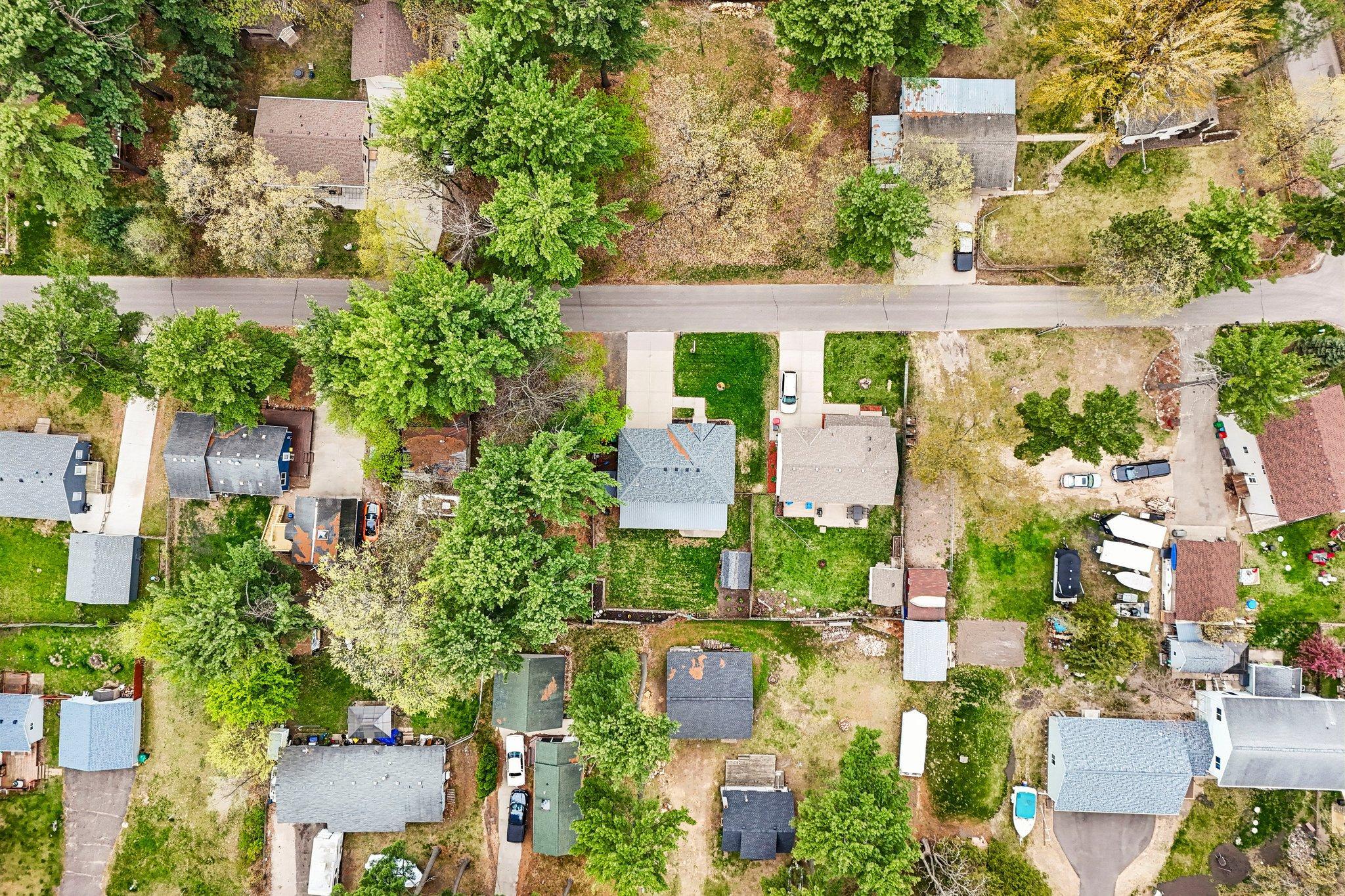 15-web-or-mls-Birch Rd-S0705-015.jpg