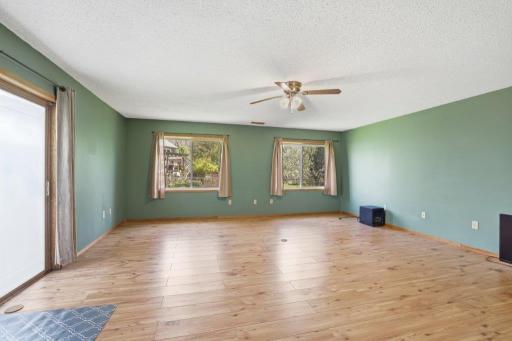 9480 71st S, Cottage Grove, MN 55016