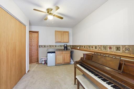 9480 71st S, Cottage Grove, MN 55016