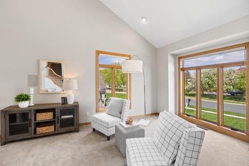 9548 Virginia Avenue S, Minneapolis, MN 55438
